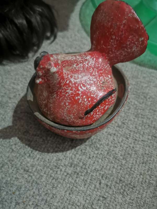 VINTAGE CHICKEN ORNAMENT