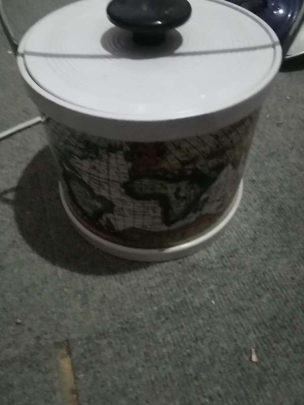 VINTAGE ICE BUCKET