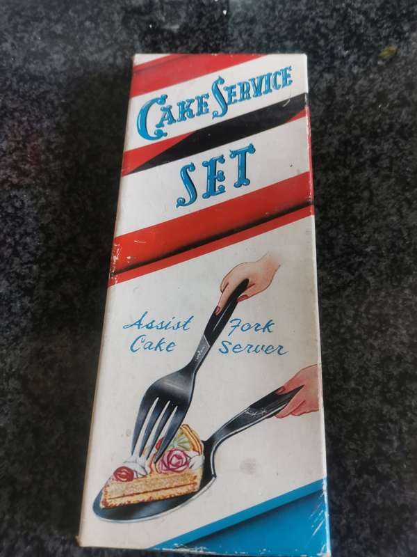VINTAGE CAKE SET