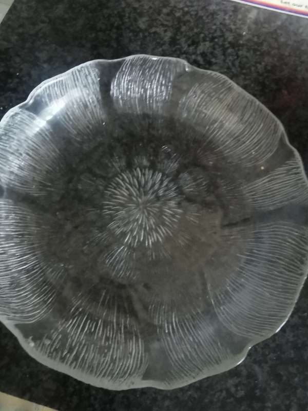 VINTAGE PATTERN GLASS BOWL