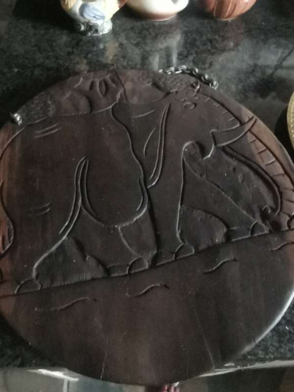 WOODEN ELEPHANT WALL HANGING BORD