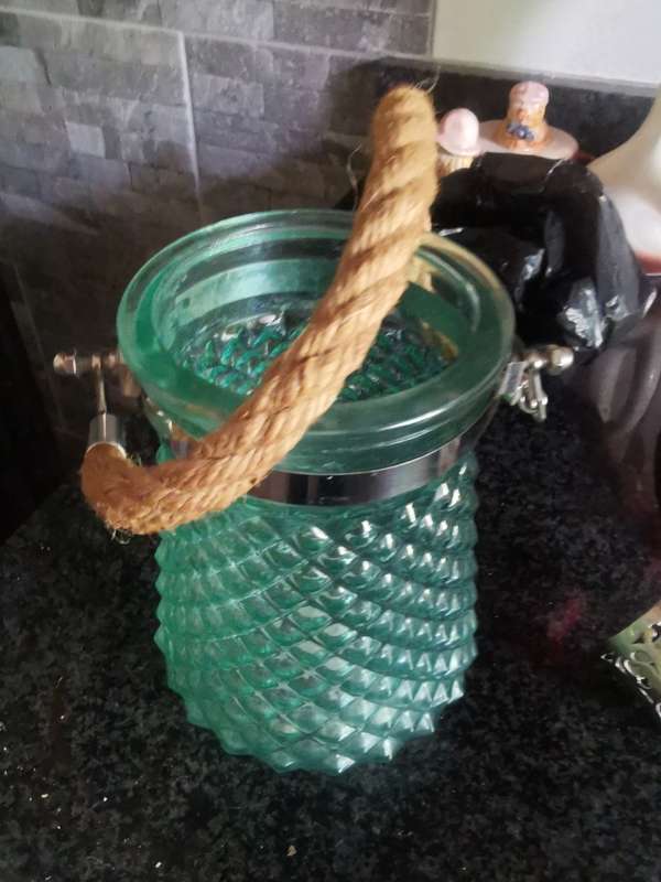 VINTAGE HANGING GREEN GLASS HOLDER