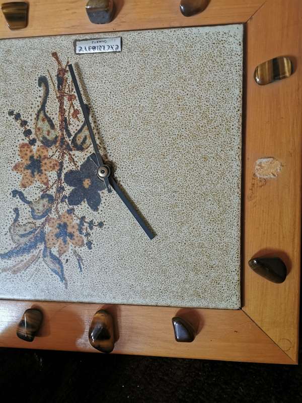 VINTAGE HANDMADE WALL CLOCK
