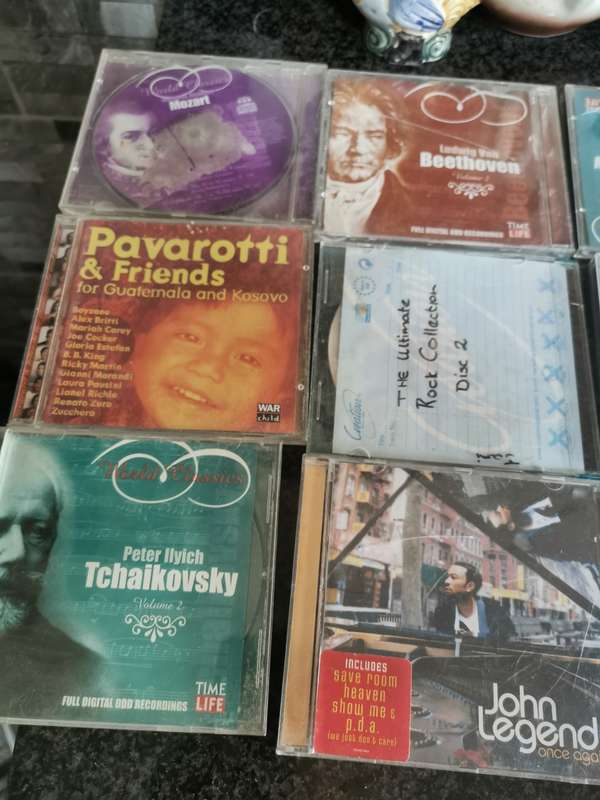 33 VINTAGE CDS