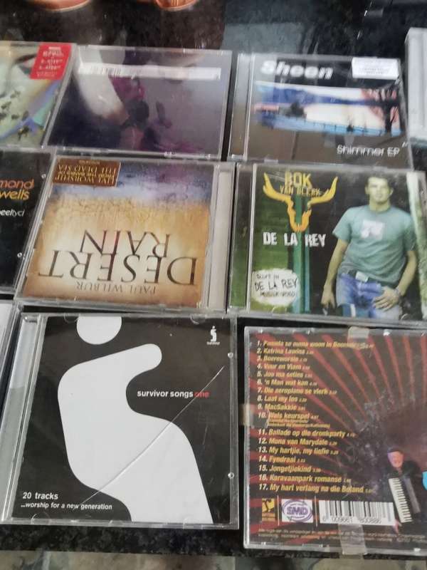 33 VINTAGE CDS
