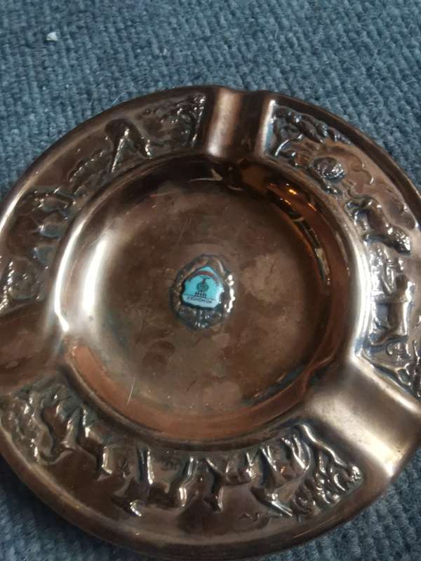 VINTAGE WINDHOEK ASHTRAY