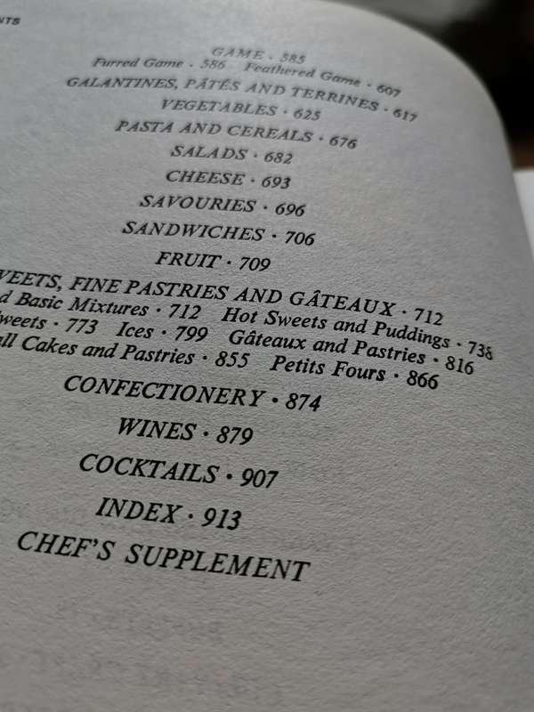 BOOK MODERN FRENCH CULINARY ART