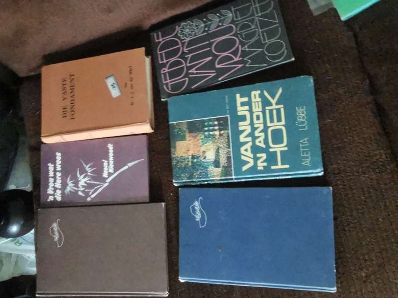 JOB LOT RELIGIOUS  BOOKS