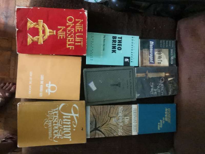 JOB LOT RELIGIOUS  BOOKS