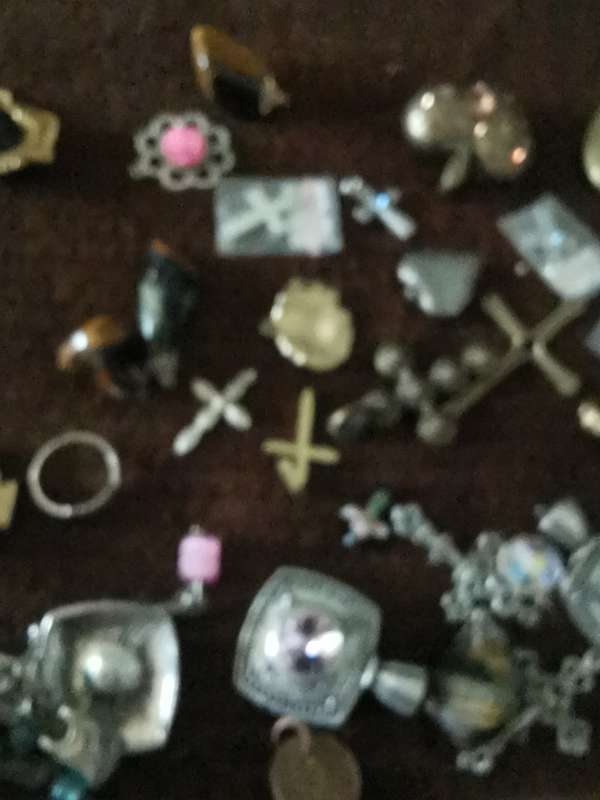 JOB LOT PENDANTS