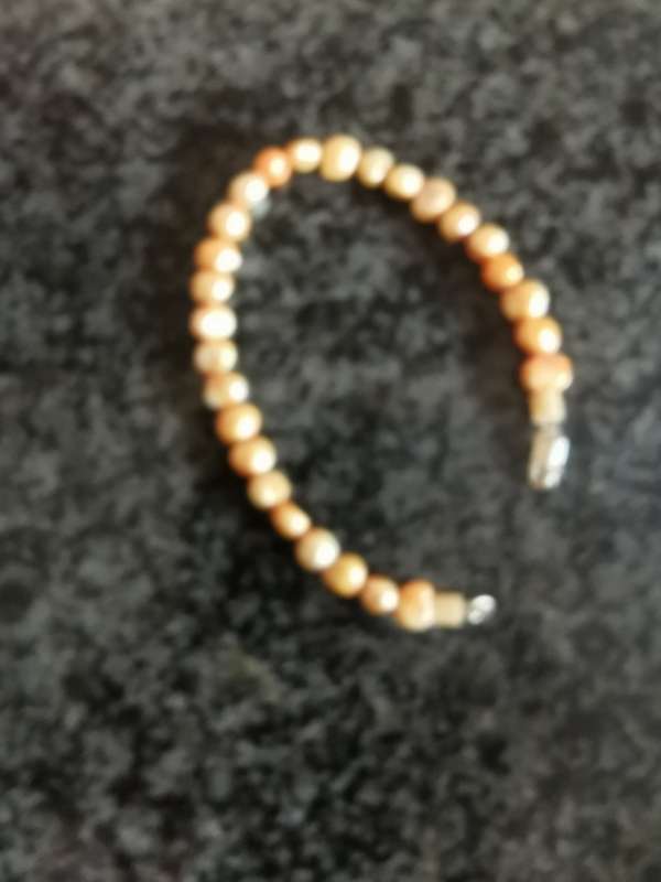 GENUINE PEARL BRACELET