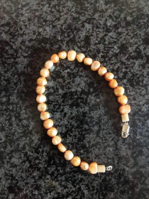 GENUINE PEARL BRACELET
