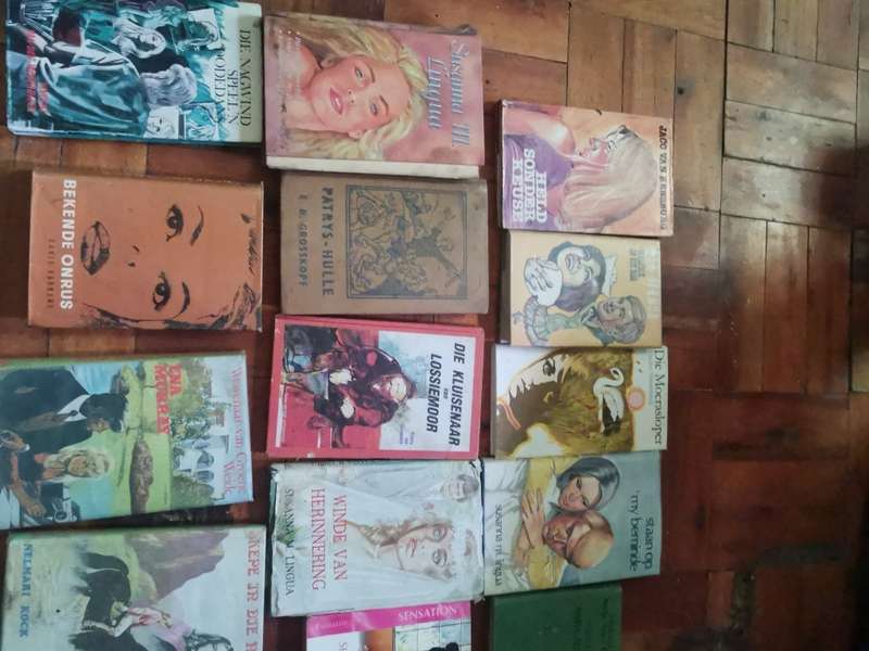LOT STORY BOOKS