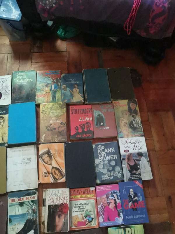 LOT STORY BOOKS
