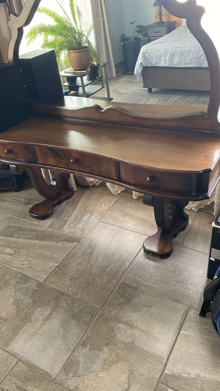 VINTAGE DRESSER WITH  MIRROR