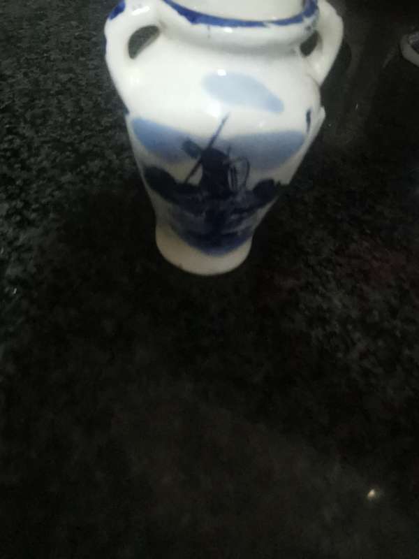 VINTAGE 6,5CM 2 HANDLE  VASE