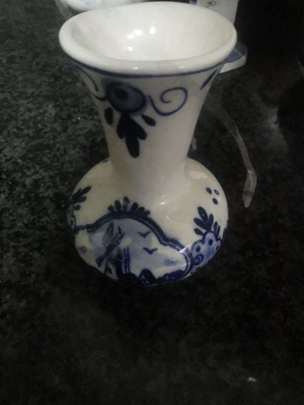 VINTAGE 7,5 CM ELVECO HANDPAINTED VASE
