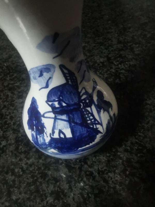 VINTAGE 12CM VASE