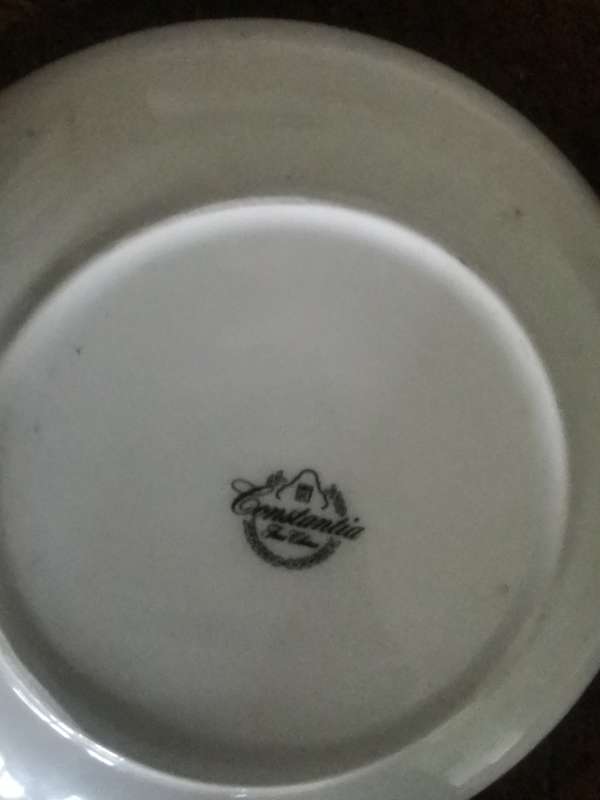 VINTAGE CONSTANTIA  FINE CHINA PLATE
