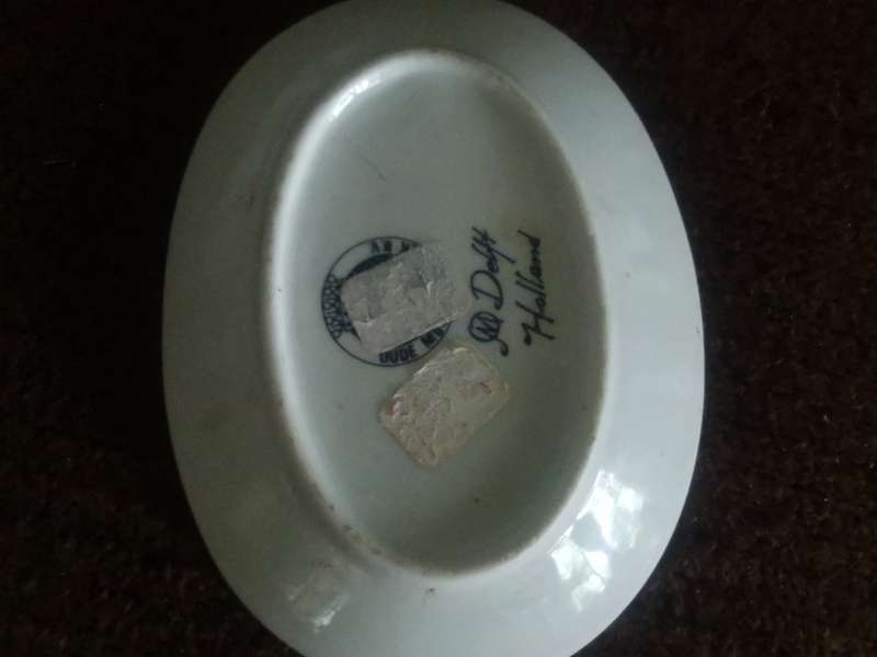 VINTAGE DELFT HOLLAND PLATE WINTER