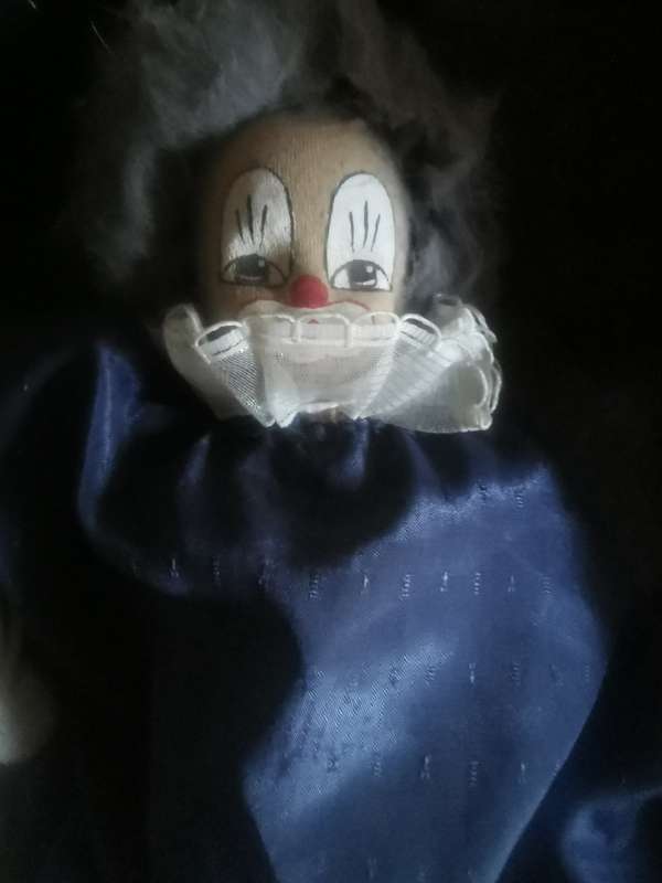 7 VINTAGE CLOWN  DOLLS