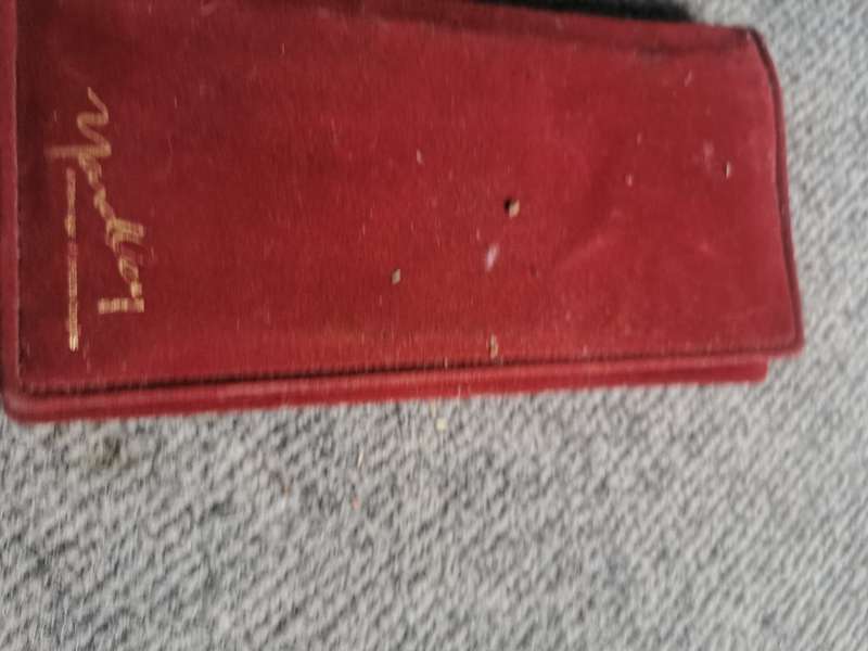 VINTAGTAGE YARDLEY VELVET PURSE WITH EXCESSORIES