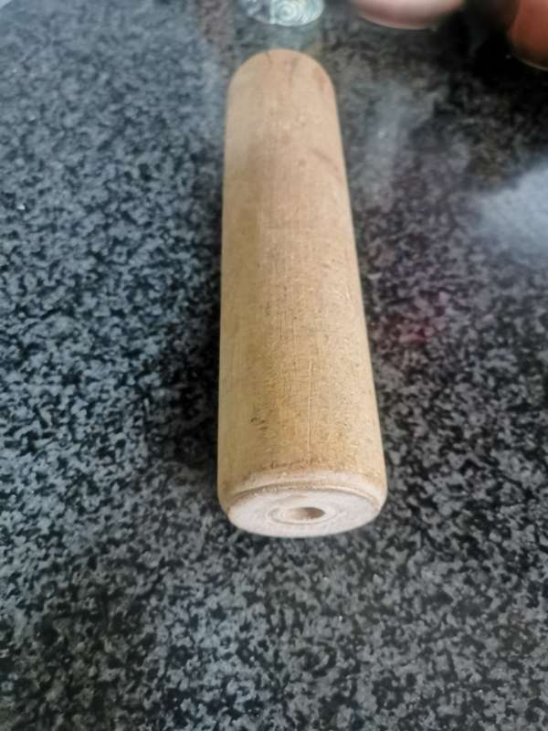 VINTAGE DOUGH ROLLER WITHOUT HANDLE