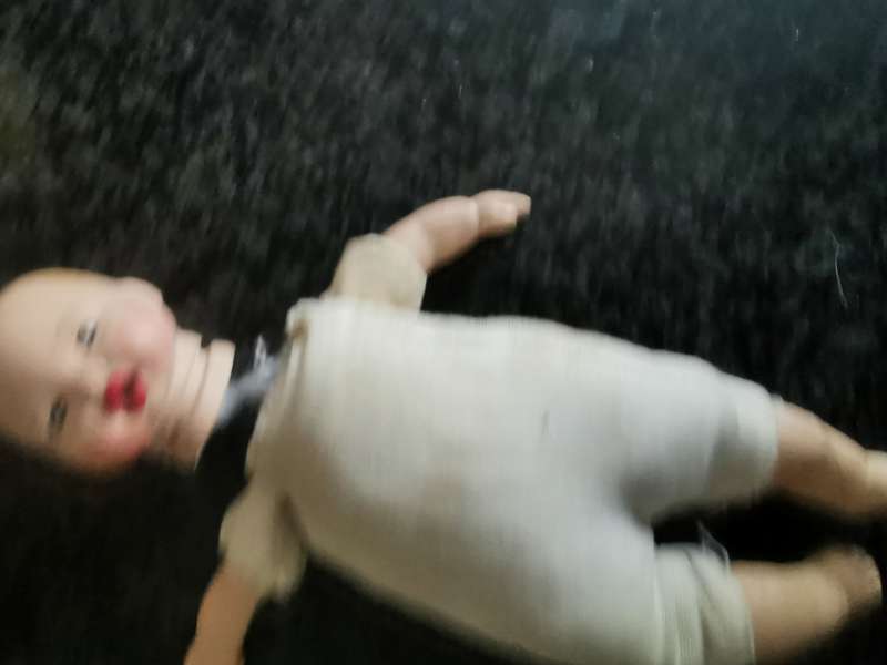 SMALL VINTAGE COLLECTBLE  BABY DOLL