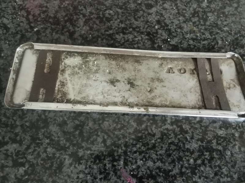VINTAGE VOLVO BADGE