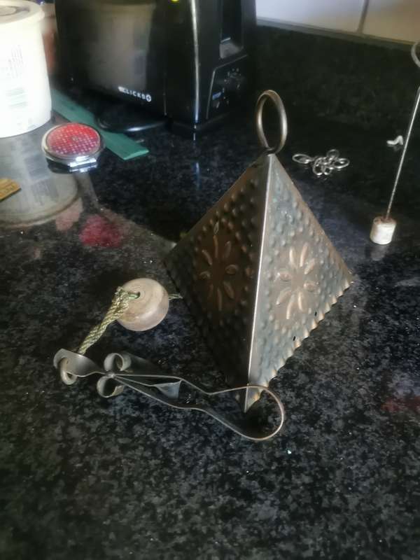 VINTAGE SMALL HANGING ORNAMENT