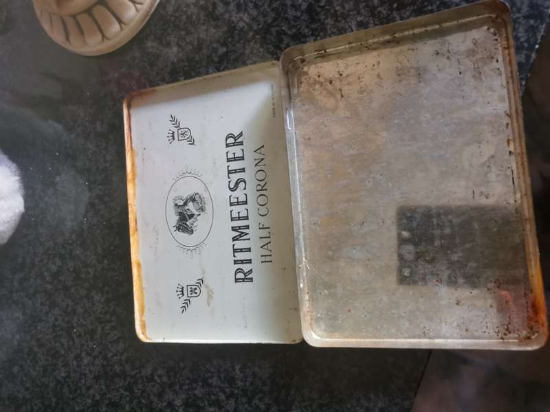 VINTAGE RITMEESTER TIN