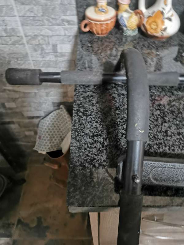 SECONDHAND EXTREME TROJAN GYM