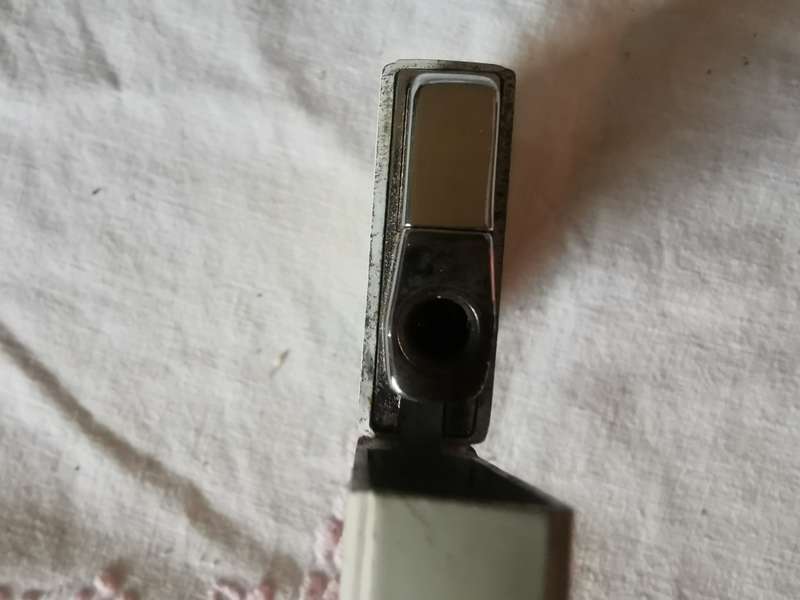 VINTAGE COLLECTABLE LIGHTER