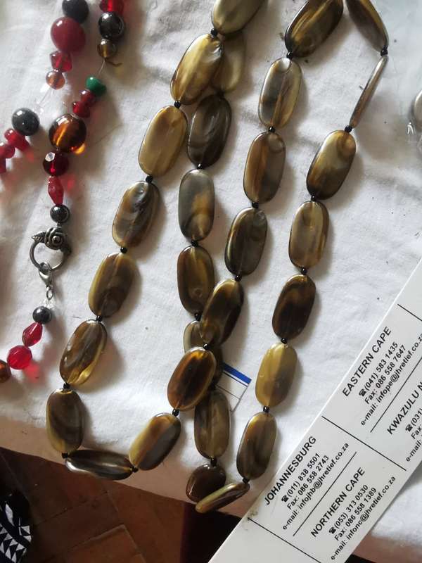 3 CHARMIMG NECKLACES