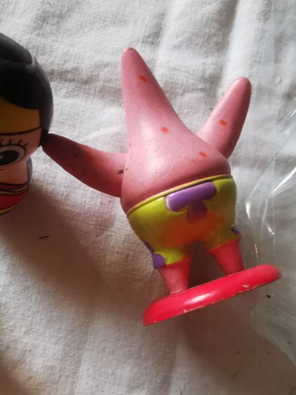 3 SMALL COLLECTABLE CHARACTERS