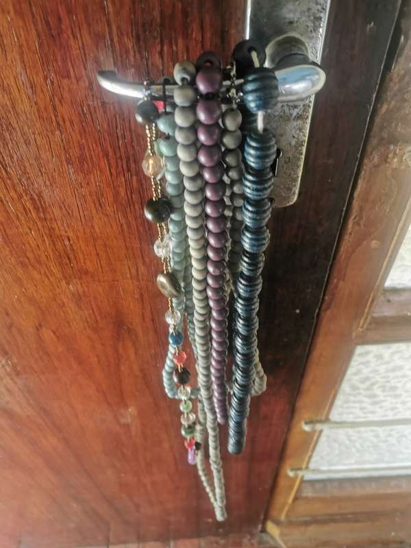 VINTAGE 13 BEADED STRINGS