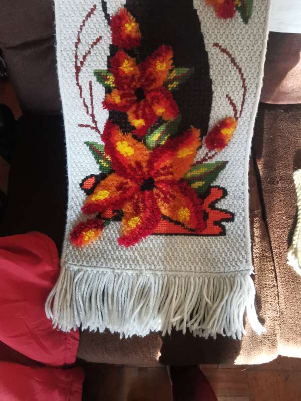VINTAGE WALL HANGING TAPESTRY