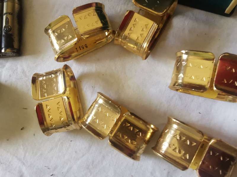 6 VINTAGE NAPKIN HOLDERS