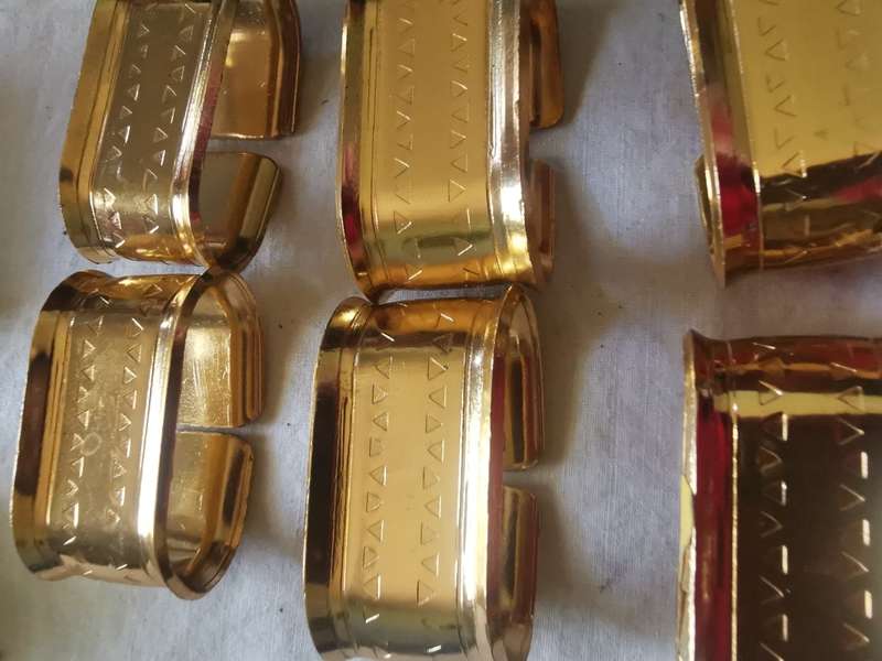 6 VINTAGE NAPKIN HOLDERS
