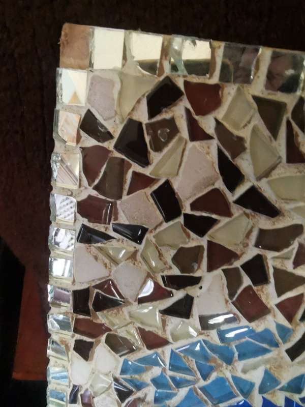 VINTAGE CERAMIC ON WOOD