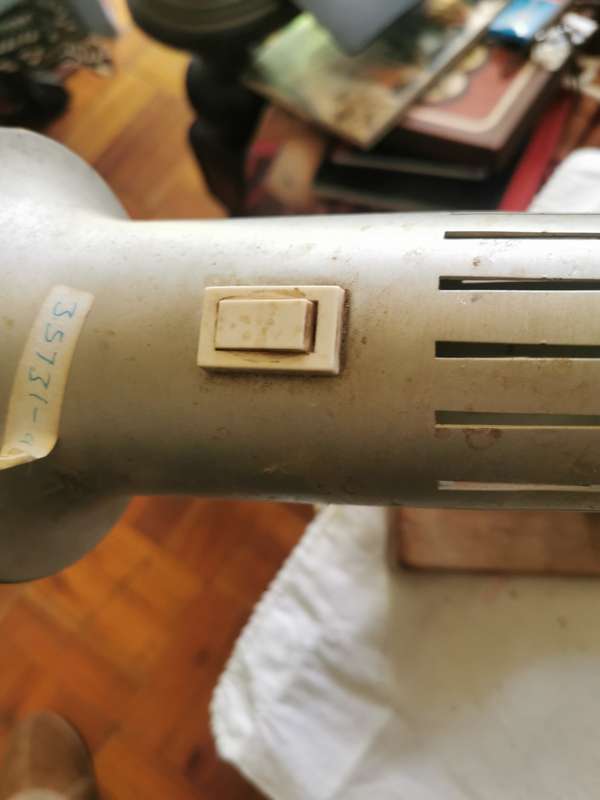 VINTAGE DESKTOP LIGHT