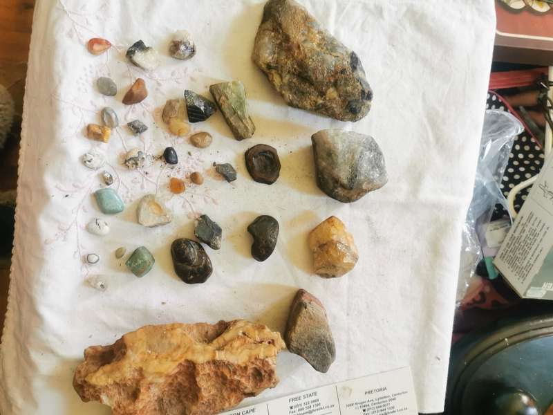 lot specimen stones
