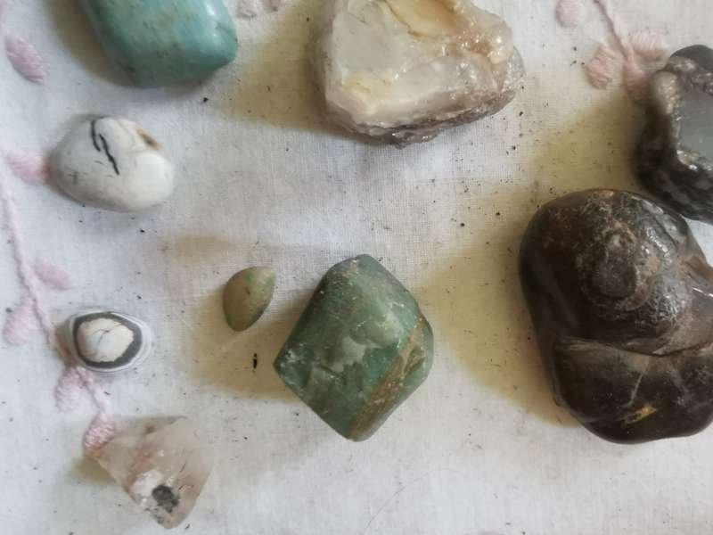lot specimen stones
