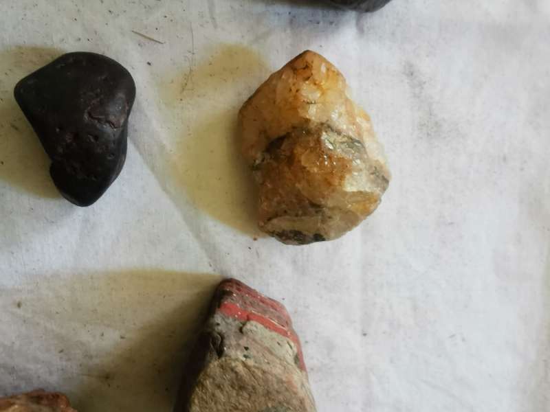lot specimen stones