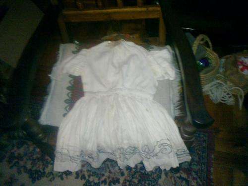 vintage girls dress loabel says ouer as burgersdorp