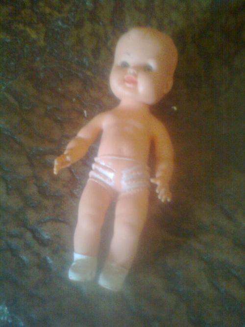 VINTAGE DOLL 24CM