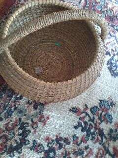 VINTAGE BASKET WITH LID