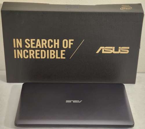 Asus X543 i3 with 256GB ssd, 8GB ram and Win11