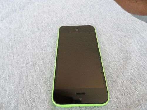 Apple i phone 5c 16 gig