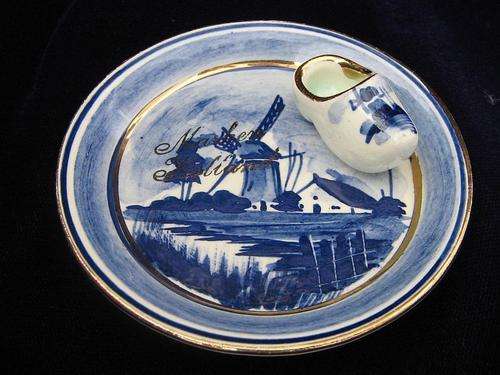 Delft handpainted plate